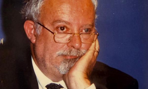 In ricordo di Giovanni Bechelloni.